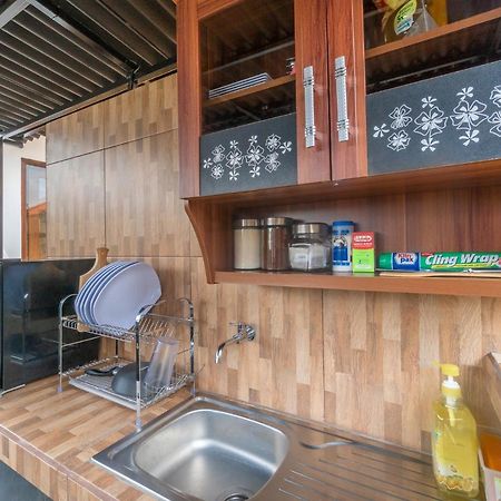 Wooden Puri Guesthouse Uluwatu Extérieur photo