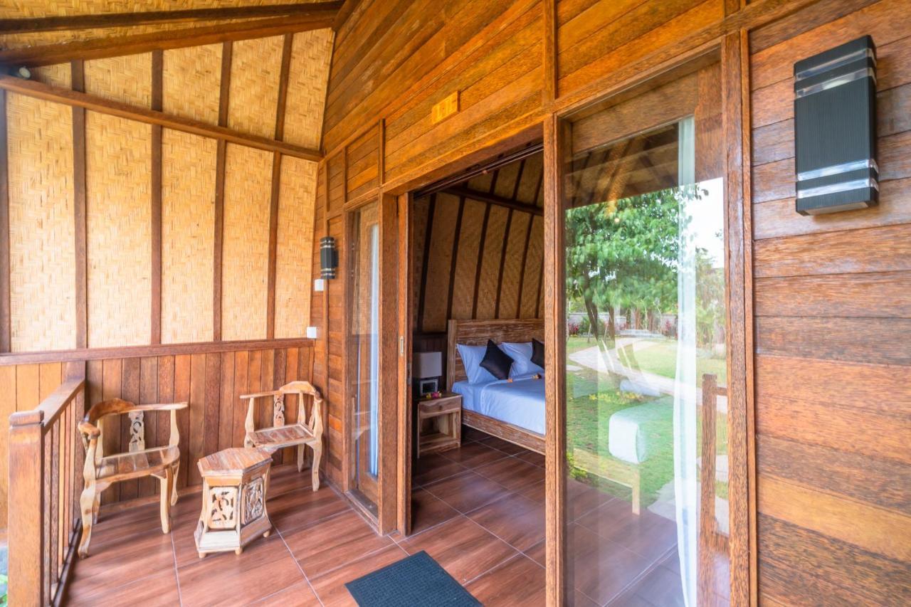 Wooden Puri Guesthouse Uluwatu Extérieur photo