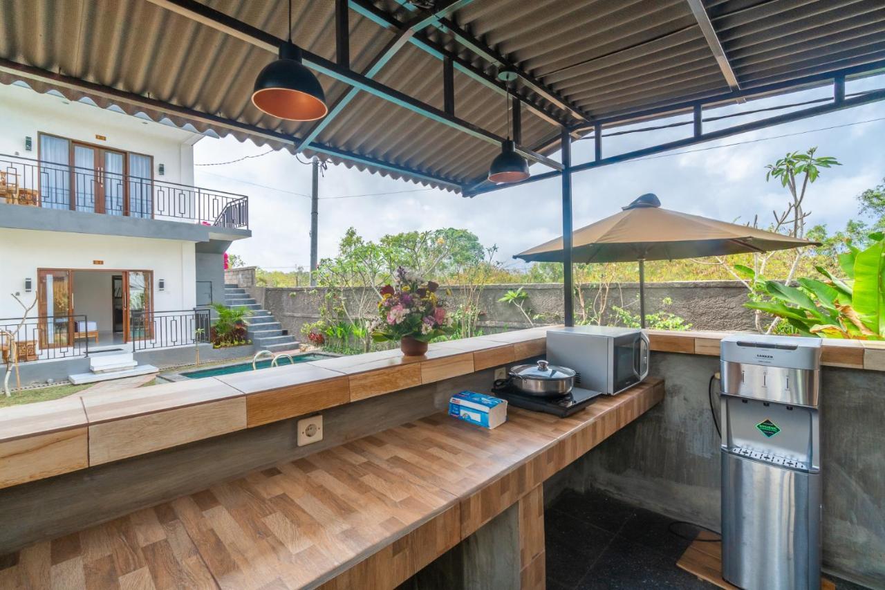 Wooden Puri Guesthouse Uluwatu Extérieur photo