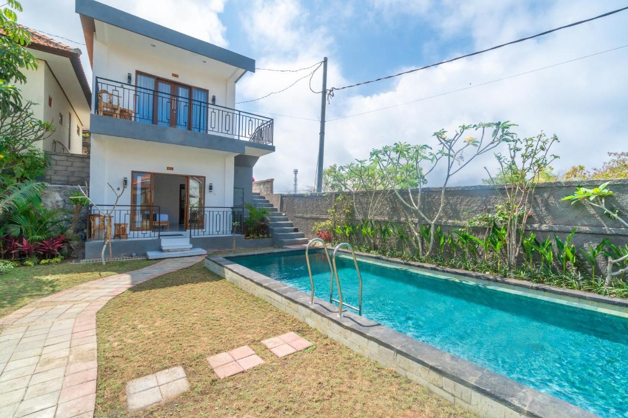 Wooden Puri Guesthouse Uluwatu Extérieur photo