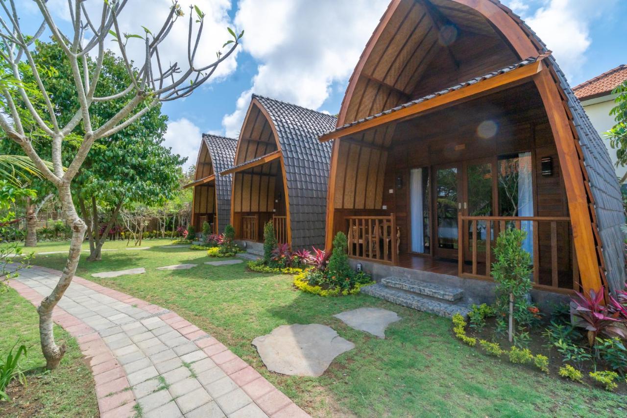 Wooden Puri Guesthouse Uluwatu Extérieur photo