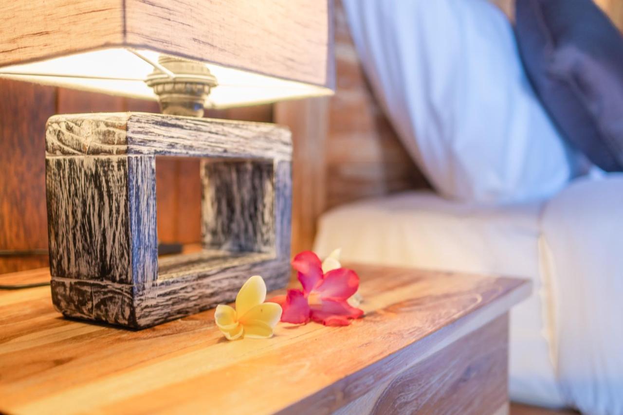Wooden Puri Guesthouse Uluwatu Extérieur photo