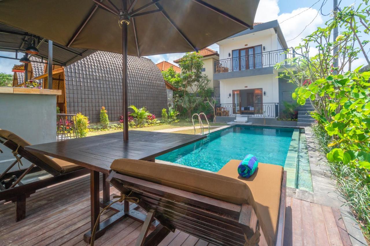 Wooden Puri Guesthouse Uluwatu Extérieur photo